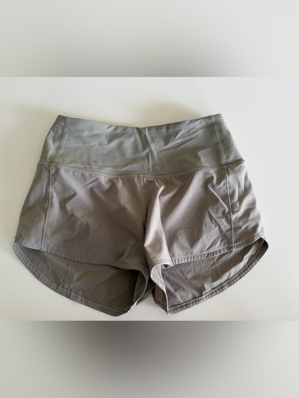 lululemon athletica tan  High-Rise speed shorts size 4